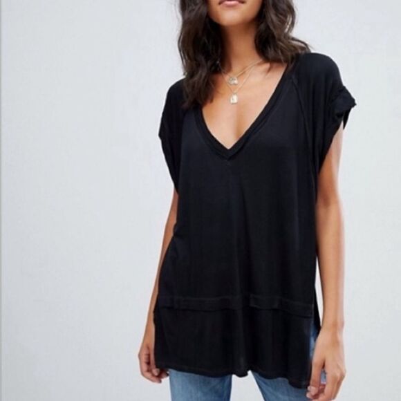 Free People We The Free Voyage Black Oversized Tunic Tee T-shirt - Picture 1 of 10